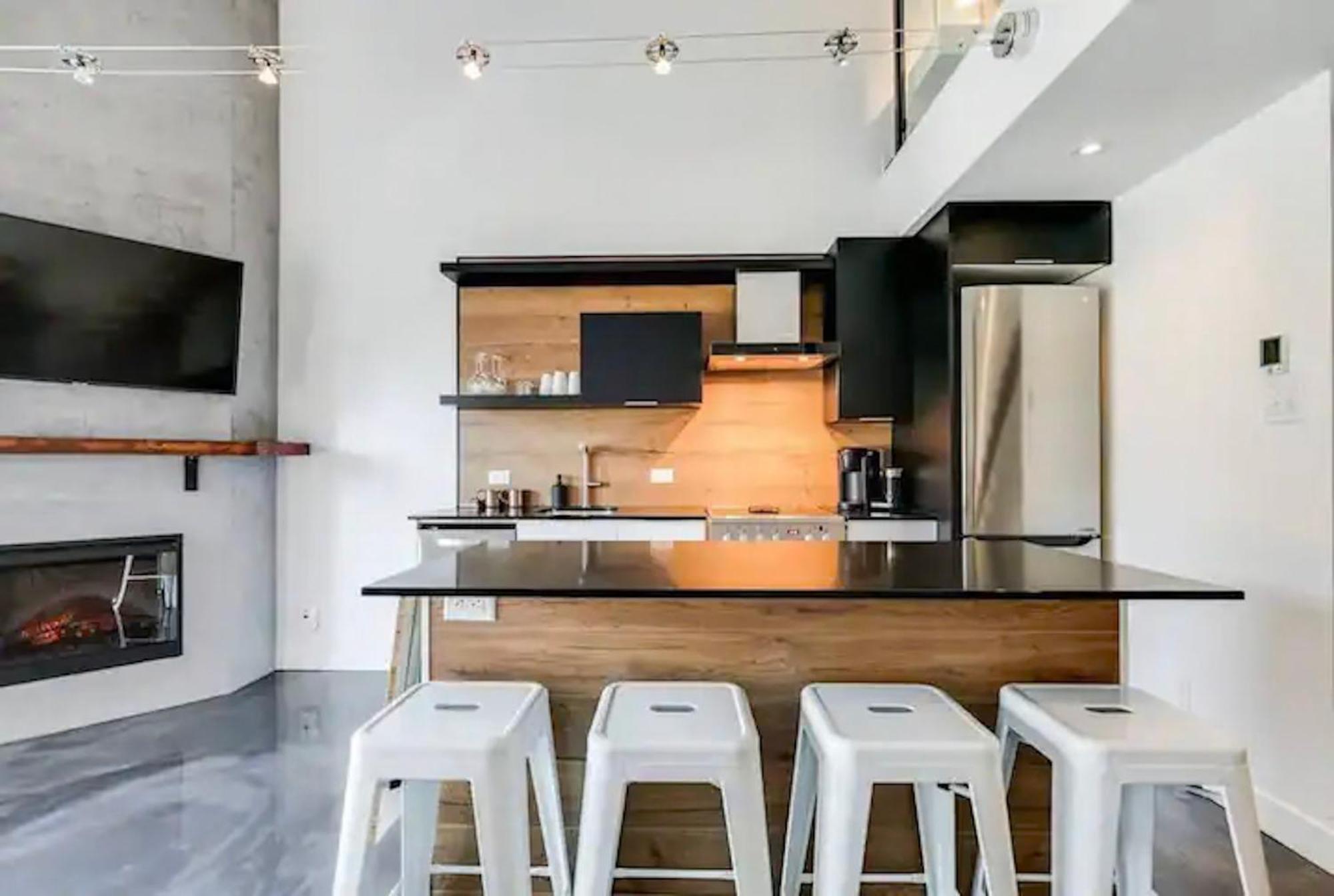 Condo Moderne, Escapade Vacance, Vue Sur Montagnes Kültér fotó